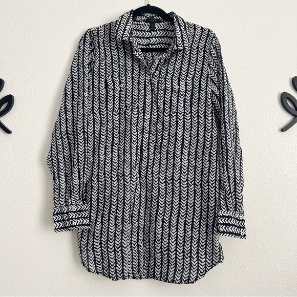 J. Crew Black and White Chevron Shirt - Picture 1 of 4